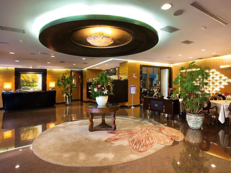 King'S Town Hotel Kaohsiung Exterior photo