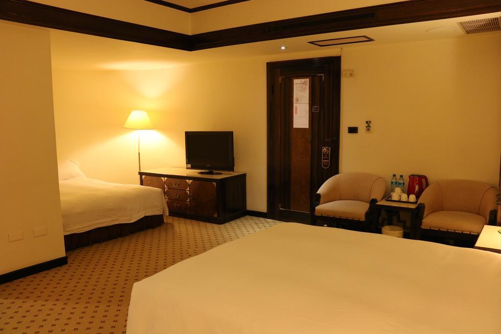 King'S Town Hotel Kaohsiung Exterior photo