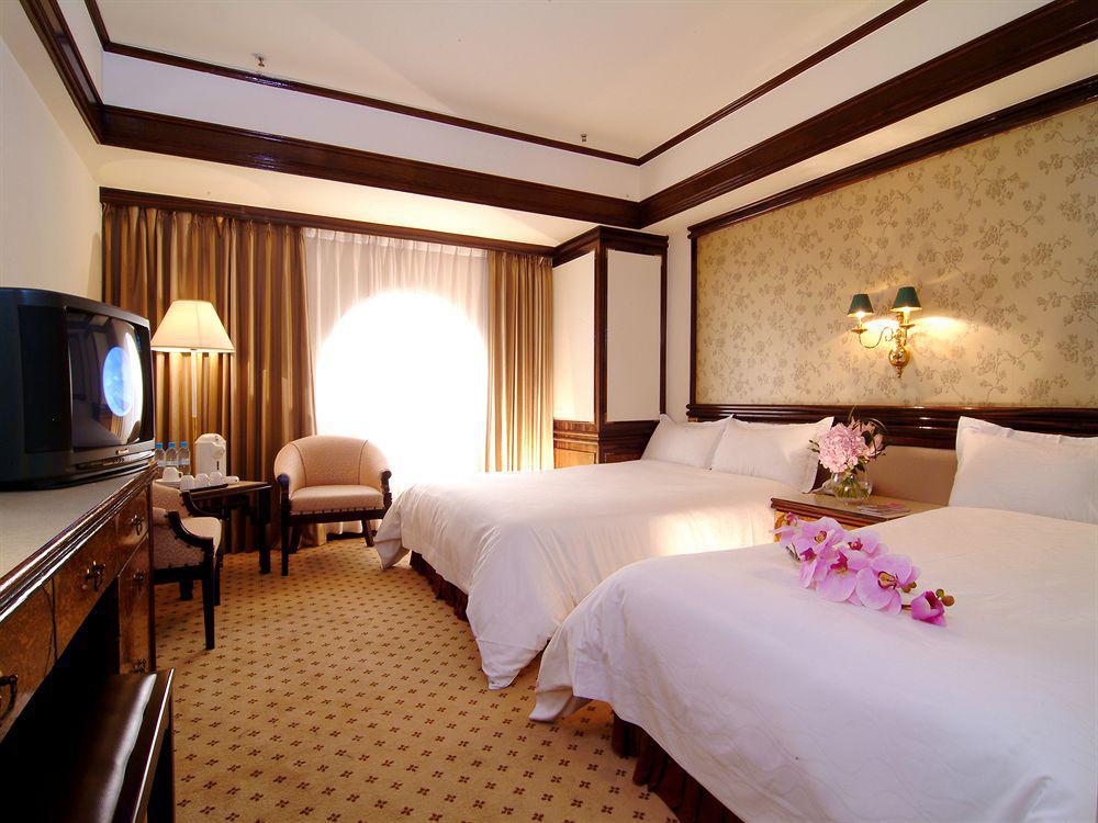 King'S Town Hotel Kaohsiung Exterior photo