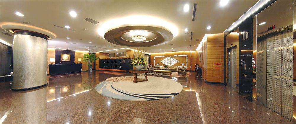 King'S Town Hotel Kaohsiung Exterior photo